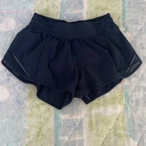 Lululemon Navy hotty hots